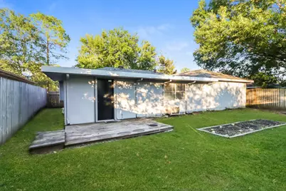 16310 Forest Bend Avenue, Friendswood, TX 77546 - Photo 14