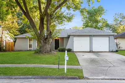 16310 Forest Bend Avenue, Friendswood, TX 77546 - Photo 1