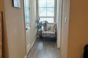 1049 W 22nd St, Houston, TX 77008 - Photo 14