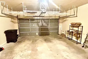 1049 W 22nd St, Houston, TX 77008 - Photo 46