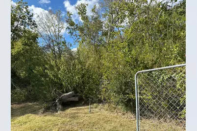 21 Taylor Court, Houston, TX 77020 - Photo 6