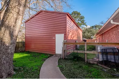 2203 Shannon Drive, Huntsville, TX 77320 - Photo 36