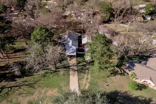 2203 Shannon Dr, Huntsville, TX 77320 - Photo 38