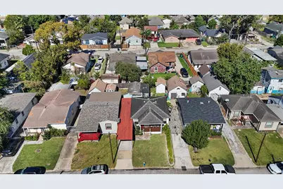 1227 Common Park Drive, Houston, TX 77009 - Photo 20