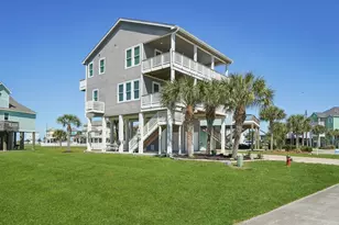 25114 Sausalito Dr, Galveston, TX 77554 - Photo 2