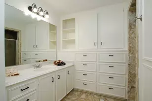 8006 Albin Ln, Houston, TX 77071 - Photo 32