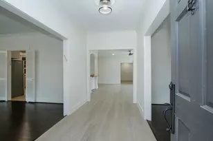8006 Albin Ln, Houston, TX 77071 - Photo 6