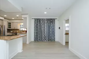 8006 Albin Ln, Houston, TX 77071 - Photo 18