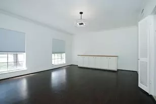 8006 Albin Ln, Houston, TX 77071 - Photo 12