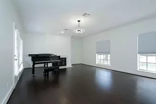 8006 Albin Ln, Houston, TX 77071 - Photo 10