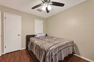 9854 Sagebark Dr, Houston, TX 77089 - Photo 18