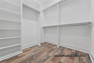 7704 Sealey St, Houston, TX 77088 - Photo 14