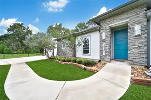 28402 Calaveras Creek Ct, Houston, TX 77336 - Photo 8