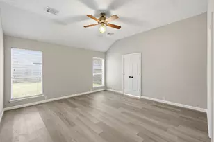 11026 Sentry Ct, Houston, TX 77065 - Photo 10