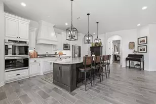 6015 Henry Hamlet Dr, Conroe, TX 77304 - Photo 18