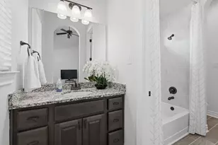 6015 Henry Hamlet Dr, Conroe, TX 77304 - Photo 12