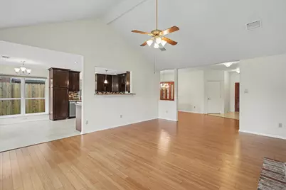 2004 Aberdeen Drive, League City, TX 77573 - Photo 6