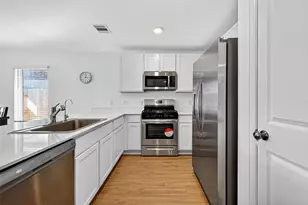 27119 Breakaway Ln, Katy, TX 77493 - Photo 6