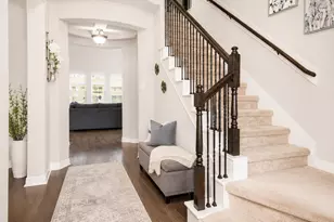 4411 Woodridge Dr, Manvel, TX 77578 - Photo 2