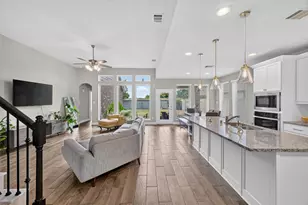 2047 Blackhawk Ridge Ln, Manvel, TX 77578 - Photo 6
