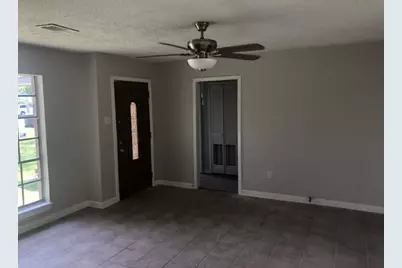 306 Tennyson Street, San Leon, TX 77539 - Photo 2