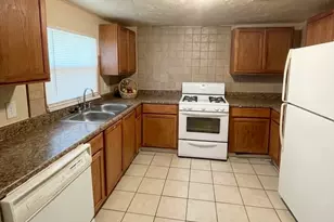 1035 Nadolney St, Houston, TX 77015 - Photo 2