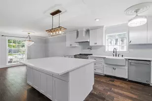 3058 Locke, Houston, TX 77019 - Photo 8