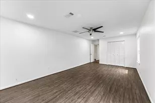 2107 Wilde Rock Way, Houston, TX 77018 - Photo 14