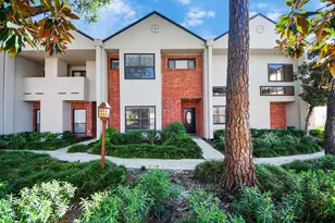 2468 Bering Dr, Houston, TX 77057 - Photo 1