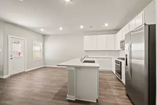 12311 Ridge Top Ct, Conroe, TX 77304 - Photo 8