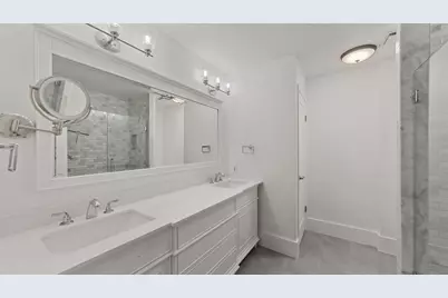 1914 Augusta Drive #16, Houston, TX 77057 - Photo 22