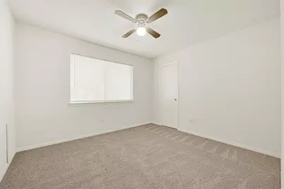 4910 Brownfields Court, Houston, TX 77066 - Photo 24