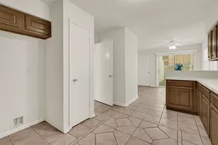 4910 Brownfields Ct, Houston, TX 77066 - Photo 10