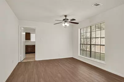 4910 Brownfields Court, Houston, TX 77066 - Photo 12