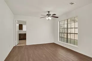 4910 Brownfields Ct, Houston, TX 77066 - Photo 12