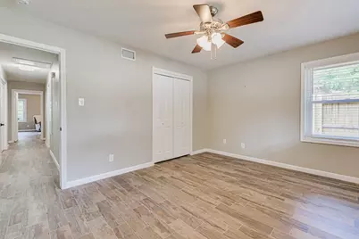 5310 Carew Street, Houston, TX 77096 - Photo 10