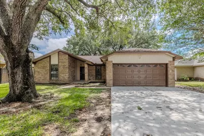 2 Abalone Street, Bay City, TX 77414 - Photo 1