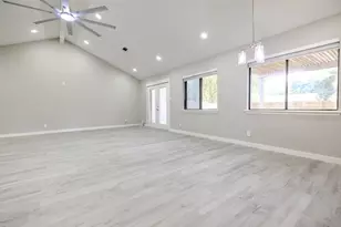 2 Abalone St, Bay City, TX 77414 - Photo 4