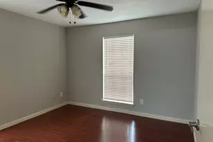 2120 El Paseo St, Houston, TX 77054 - Photo 6