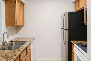 2120 El Paseo St, Houston, TX 77054 - Photo 4