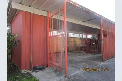 7936 Grove Ridge Drive, Houston, TX 77061 - Photo 14