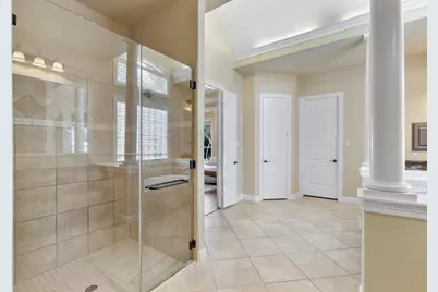 6014 Shady Alcove Court, Kingwood, TX 77345 - Photo 18