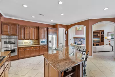 6014 Shady Alcove Court, Kingwood, TX 77345 - Photo 14