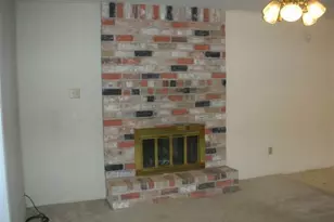 2034 Western Village Ln, Houston, TX 77043 - Photo 4
