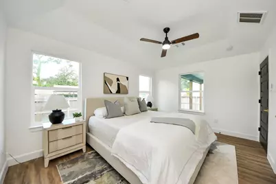 1737 Tabor Street, Houston, TX 77009 - Photo 8