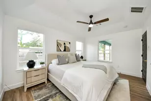 1737 Tabor St, Houston, TX 77009 - Photo 8