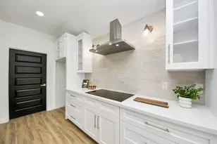 1737 Tabor St, Houston, TX 77009 - Photo 16