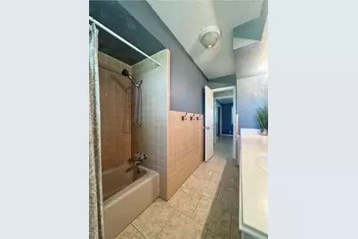 509 Light Street, Anahuac, TX 77514 - Photo 16