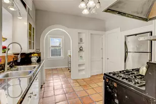 5221 Mulford St, Houston, TX 77023 - Photo 8