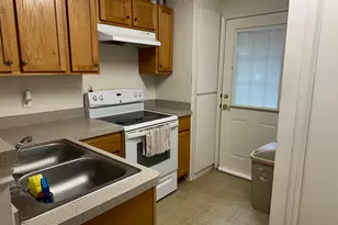 833 E Camp St, La Grange, TX 78945 - Photo 14